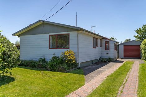 Photo of property in 38 Philip Street, Carterton, 5713