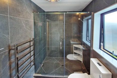 Photo of property in 37c Tabitha Crescent, Henderson, Auckland, 0612