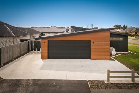 Photo of property in 2 Wilfield Drive, West Melton, 7618