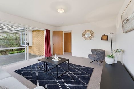 Photo of property in 2/2 Bentley Street, Russley, Christchurch, 8042