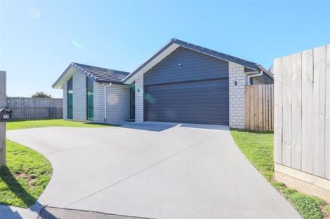 Photo of property in 17 Ladeira Place, Fitzroy, Hamilton, 3206