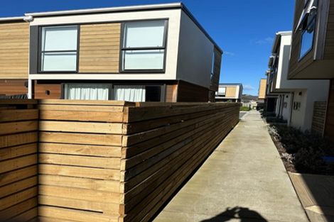 Photo of property in 4/17 Parson Lane, Papatoetoe, Auckland, 2025