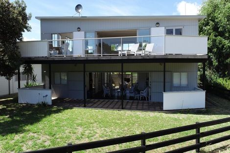 Photo of property in 111 Mercury View, Matarangi, Whitianga, 3592