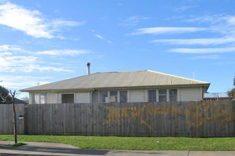 Photo of property in 1000 Beatty Street, Mayfair, Hastings, 4122