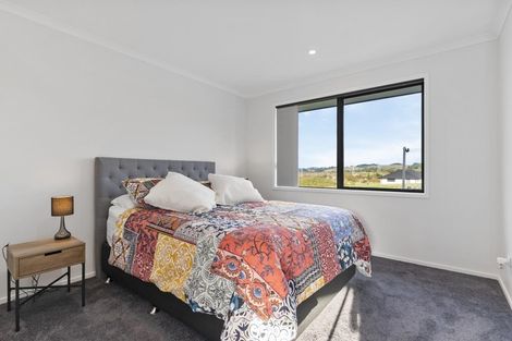 Photo of property in 11 Crickett Lane, Pokeno, 2471