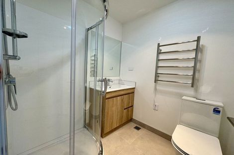 Photo of property in 8 Raupeti Lane, Henderson, Auckland, 0612