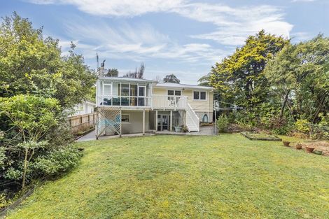 Photo of property in 58 Chester Road, Tawa, Wellington, 5028