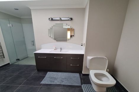 Photo of property in 39 Fairfield Avenue, Fairfield, Lower Hutt, 5011