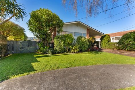 Photo of property in 8 Sullivan Grove, Epuni, Lower Hutt, 5011