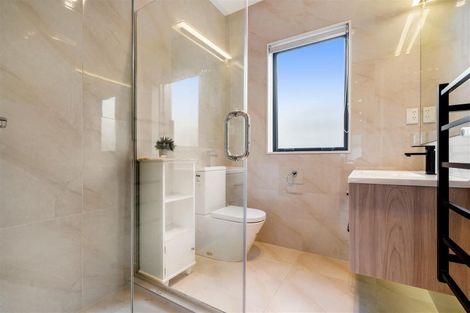 Photo of property in 38 Resolution Drive, Gulf Harbour, Whangaparaoa, 0930