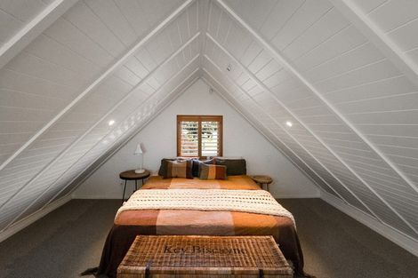 Photo of property in 2 Sea Crest Place, Bowentown, Waihi Beach, 3177