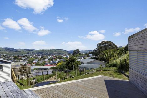 Photo of property in 27 Sombrero View, Ascot Park, Porirua, 5024