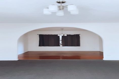 Photo of property in 102 Malcolm Avenue, Beckenham, Christchurch, 8023