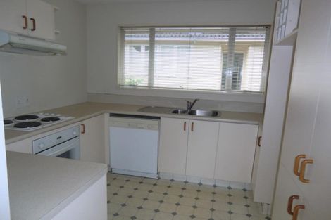 Photo of property in 4/30 Newnham Terrace, Upper Riccarton, Christchurch, 8041
