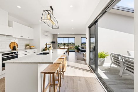 Photo of property in 11 Hurunui Drive, Te Awa, Napier, 4110