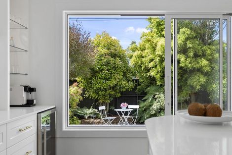 Photo of property in 42 Arnold Street, Sumner, Christchurch, 8081