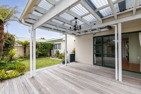 Photo of property in 199 Frimley Oaks, Frimley, Hastings, 4120