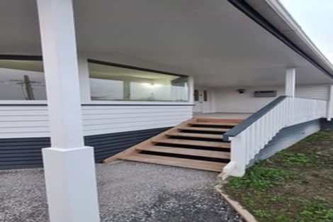 Photo of property in 74 Atkinson Avenue, Otaki Beach, Otaki, 5512