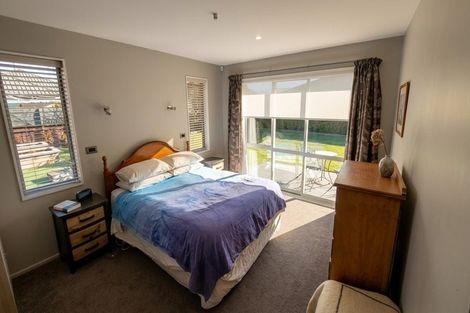 Photo of property in 5 Oak Tree Lane, Rangiora, 7400