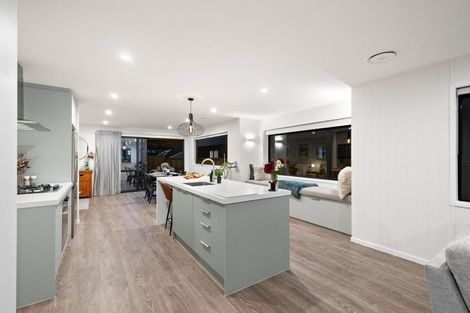 Photo of property in 22 Cheviot Street, Jacks Point, 9371