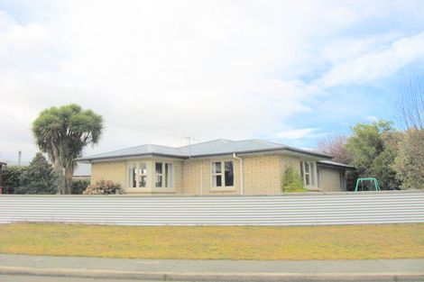 Photo of property in 16 Mckerrow Street, Te Anau, 9600