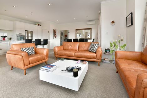 Photo of property in 5 Sibling Court, Silverdale, 0932