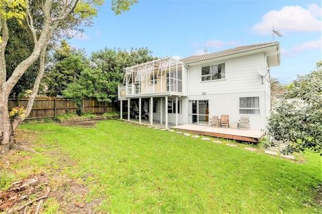 Photo of property in 4 Santiago Crescent, Unsworth Heights, Auckland, 0632