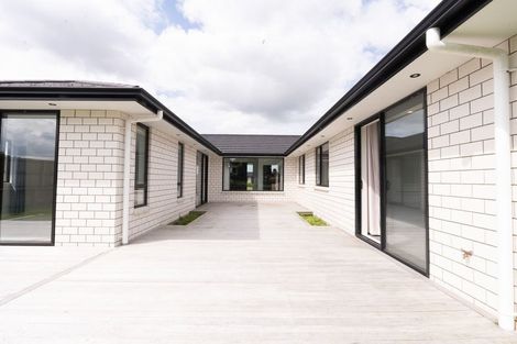 Photo of property in 79 Murray Ward Drive, Te Kauwhata, 3710