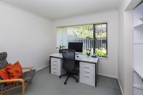 Photo of property in 6 Berkshire Drive, Avonhead, Christchurch, 8042