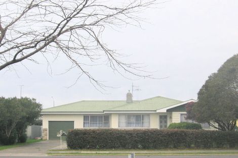 Photo of property in 286 Kennedy Road, Onekawa, Napier, 4110