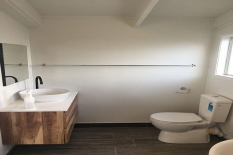 Photo of property in 845 Beach Road, Browns Bay, Auckland, 0630