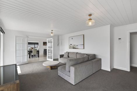 Photo of property in 105 Parklands Avenue, Bell Block, New Plymouth, 4312