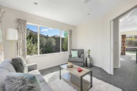 Photo of property in 12 Beauford Place, Parklands, Christchurch, 8083