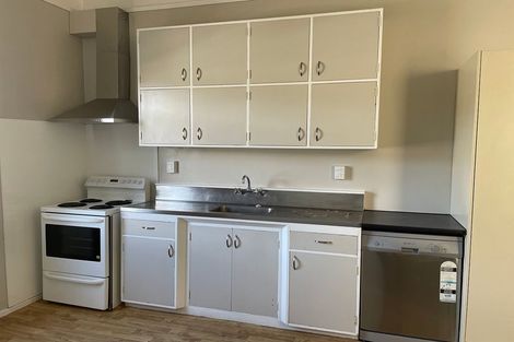 Photo of property in 109 Tasman Street, Mount Cook, Wellington, 6021