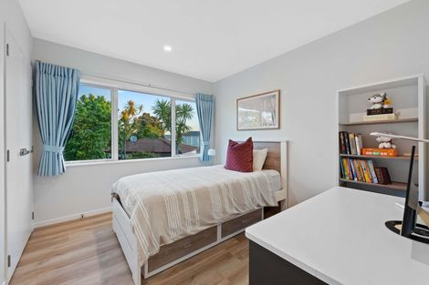Photo of property in 23 Galsworthy Place, Bucklands Beach, Auckland, 2014