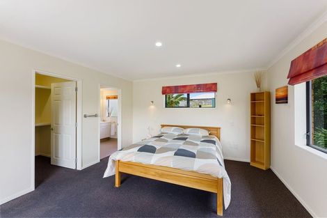 Photo of property in 47 Rutherford Drive, Waikanae Beach, Waikanae, 5036