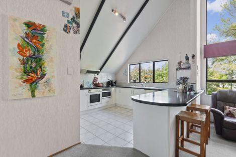 Photo of property in 1/7 Pegasus Place, Half Moon Bay, Auckland, 2012