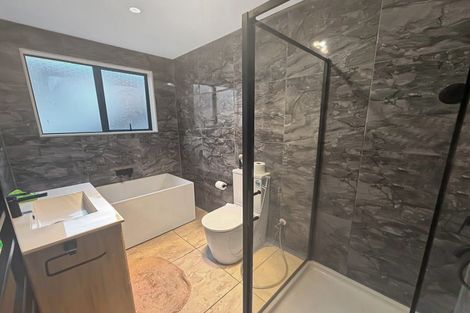 Photo of property in 19 Cartmel Avenue, Massey, Auckland, 0614