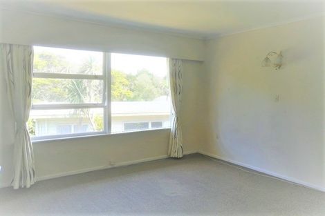 Photo of property in 6 Nicholson Place, Hillcrest, Auckland, 0627