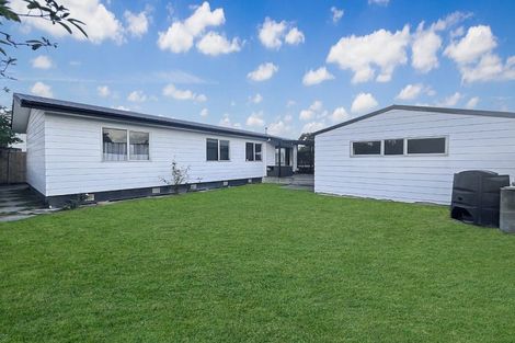 Photo of property in 31 Acacia Street, Kelvin Grove, Palmerston North, 4414