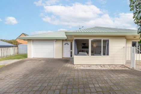 Photo of property in 2/15 The Grove, Nukuhau, Taupo, 3330