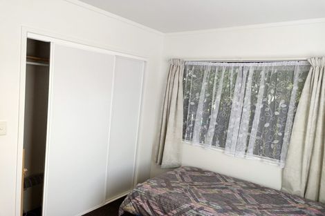 Photo of property in 2/43 Sabulite Road, Kelston, Auckland, 0602