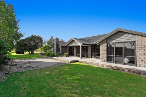 Photo of property in 21 Aerodrome Road, Thornton, Whakatane, 3191