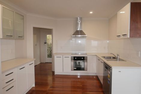 Photo of property in 167 The Ridgeway, Mornington, Wellington, 6021