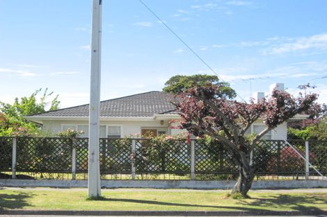 Photo of property in 103 Harris Street, Inner Kaiti, Gisborne, 4010