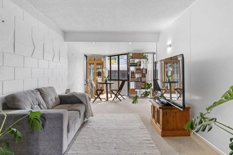 Photo of property in 40g Maunganui Road, Mount Maunganui, 3116