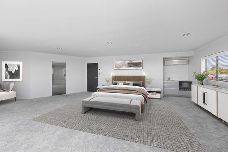 Photo of property in 18 Roy Terrace, Moturoa, New Plymouth, 4310