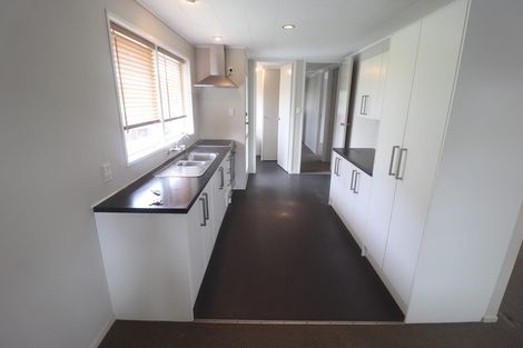 Photo of property in 54 Oreil Avenue, West Harbour, Auckland, 0618