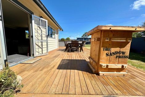 Photo of property in 30 Tarata Street, Kaka Point, Balclutha, 9271