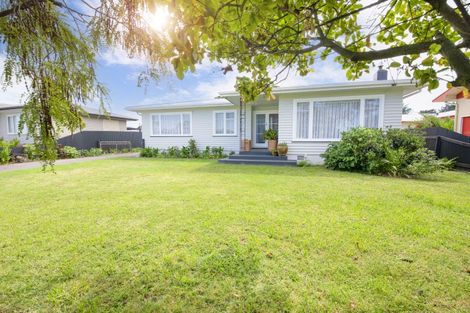 Photo of property in 49 Trinity Crescent, Pirimai, Napier, 4112